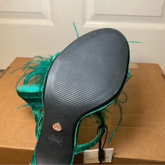 Zara Feathered Velvet Heels Size 6 - Picture 8 of 13